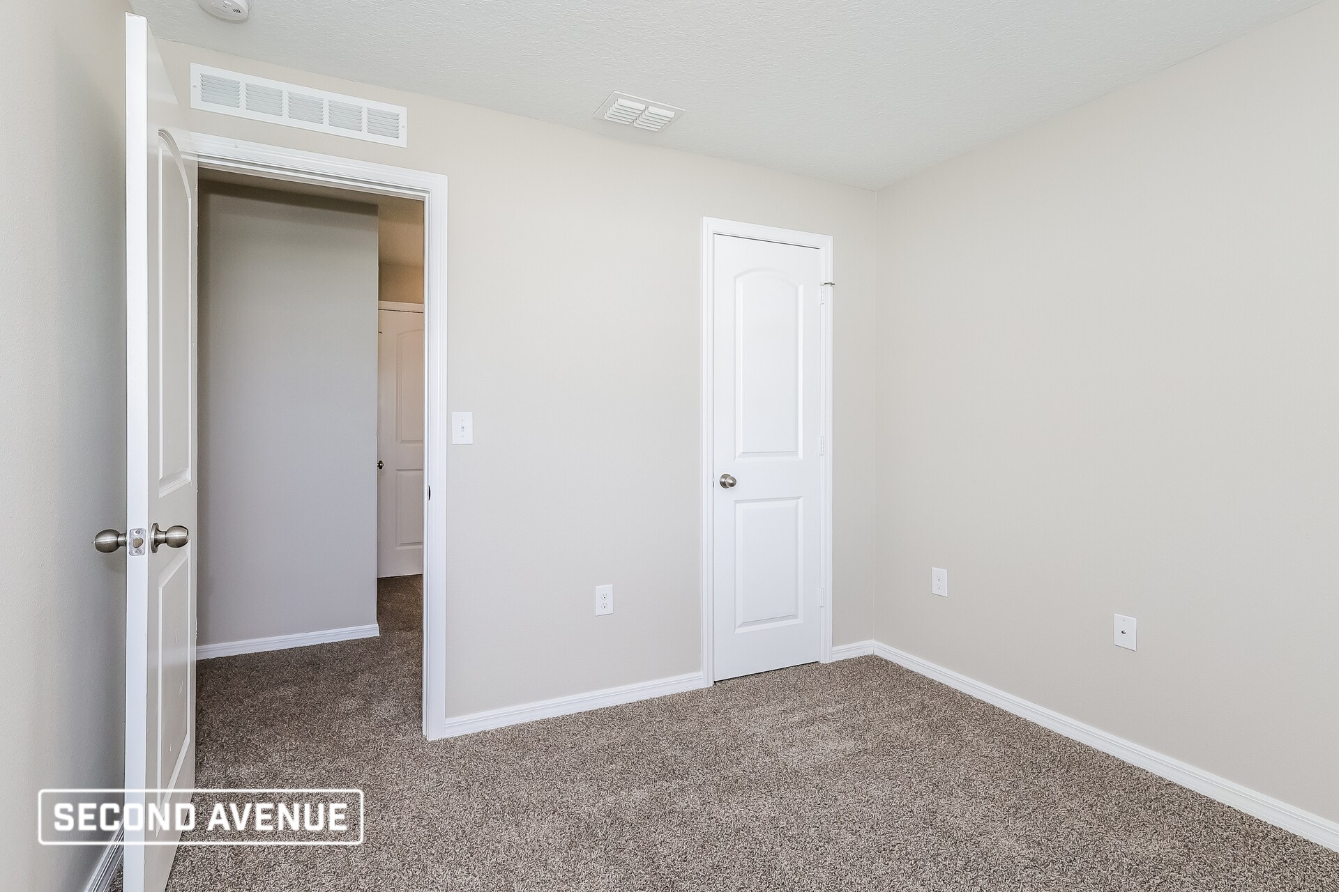 Building Photo - 2155 Rock Dr