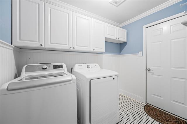 Building Photo - 5562 Blazing Star Rd