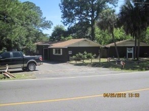 Building Photo - Jackson Street