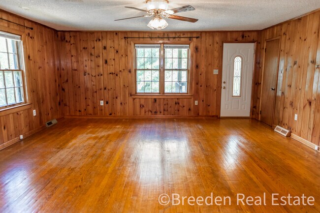 Building Photo - 8321 NC-181