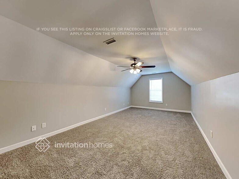 Building Photo - 213 Walnut Creek Dr