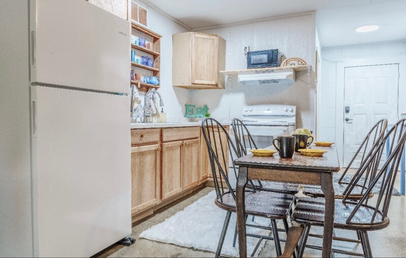 Building Photo - 105 Stonefly Dr