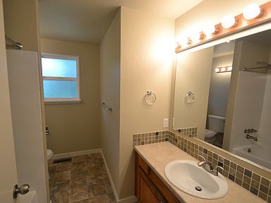 Building Photo - 17806 48th Ave S