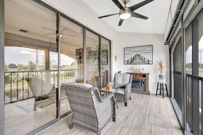 Building Photo - 8320 Waterline Dr