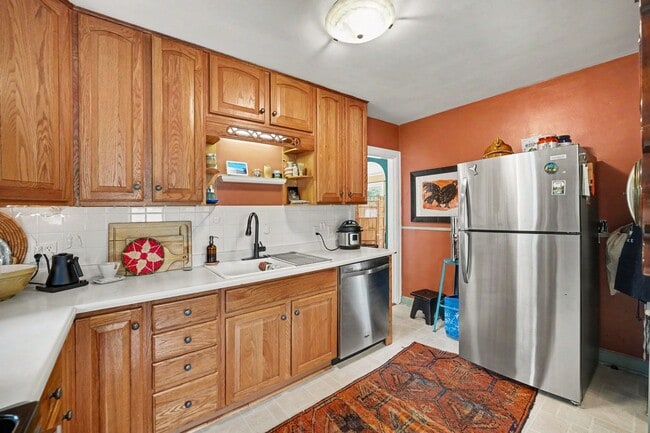 Building Photo - Charming Golden Retreat with a Backyard Oasis, Garden Dreams & Bonus Loft Office!