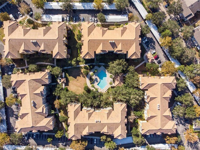 Building Photo - 3344 Robert Trent Jones Dr