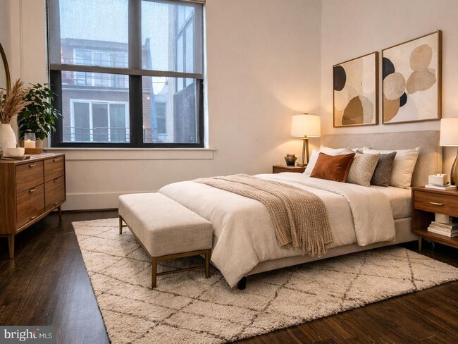 Building Photo - 2328 Champlain St NW