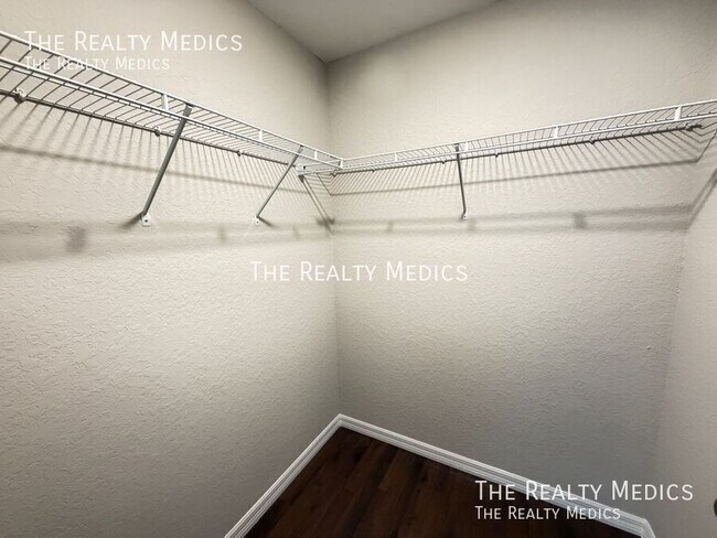 Building Photo - 13585 SW 42 Ave