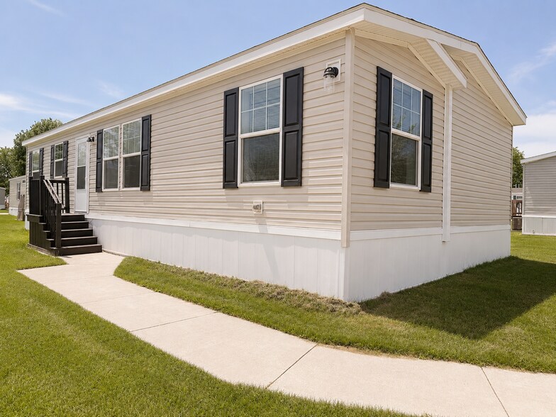 Building Photo - 12556 Margaret Ct