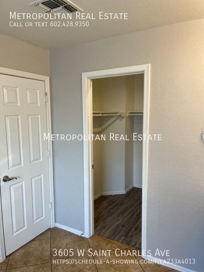 Building Photo - 3605 W St Charles Ave