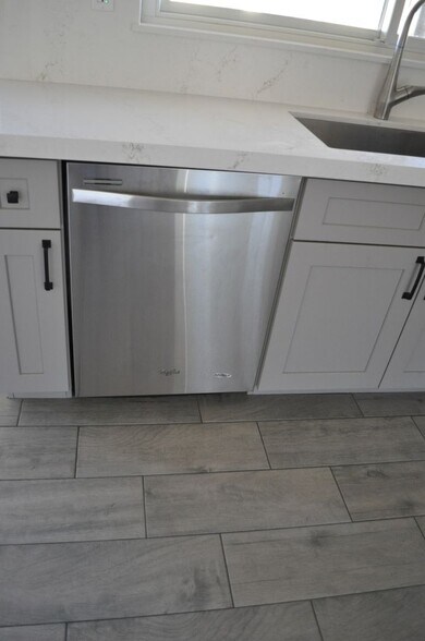 Building Photo - 10795 N 109th St