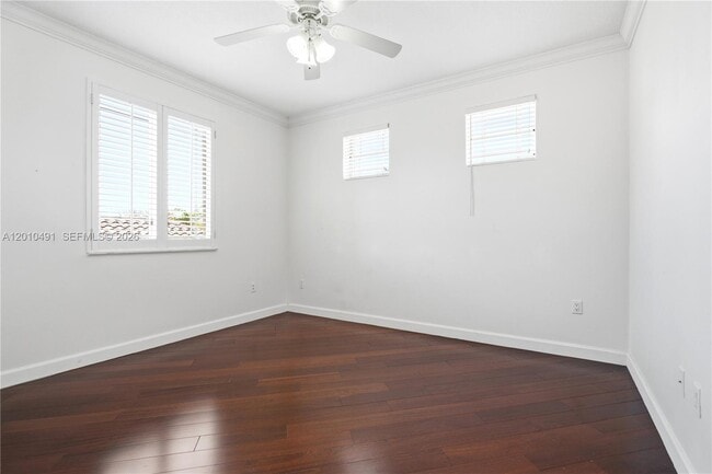 Building Photo - 15203 SW 142nd Ave
