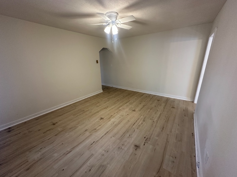 Building Photo - 5388 Chapmans Rd