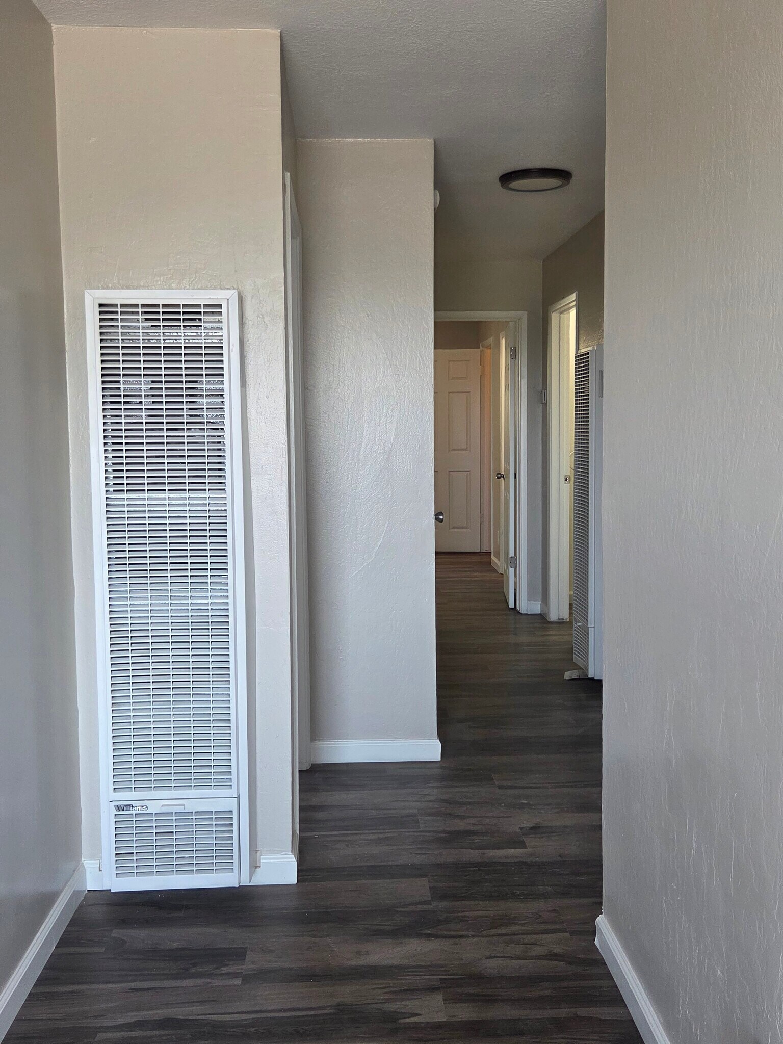 Building Photo - 25684 Spring Dr
