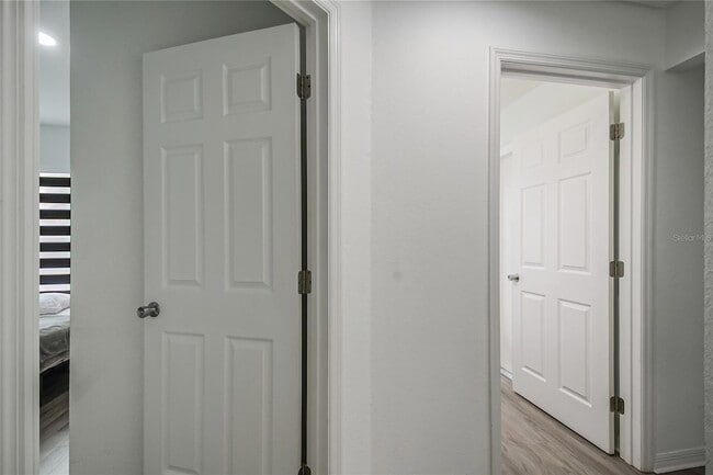 Building Photo - 520 Pheasant Dr