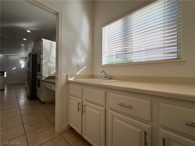 Building Photo - 128 Torchwood Ln