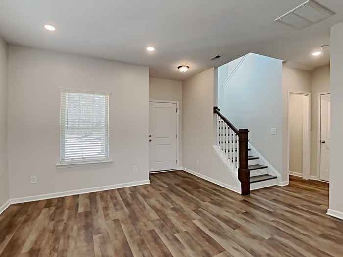 Building Photo - 471 Hager Lake Rd