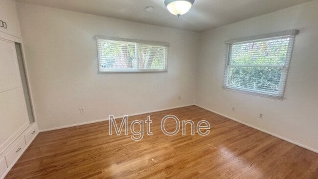 Building Photo - 2944 McAllister St