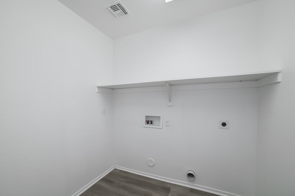 Building Photo - 13538 W Berridge Ln