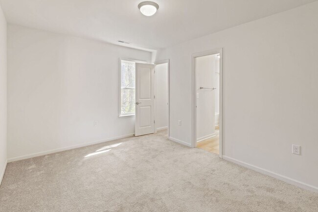 Building Photo - Welcome to Boyington Place!