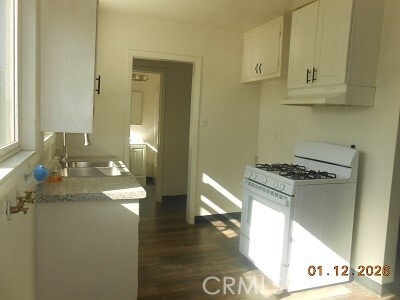 Building Photo - 1128 Clela Ave