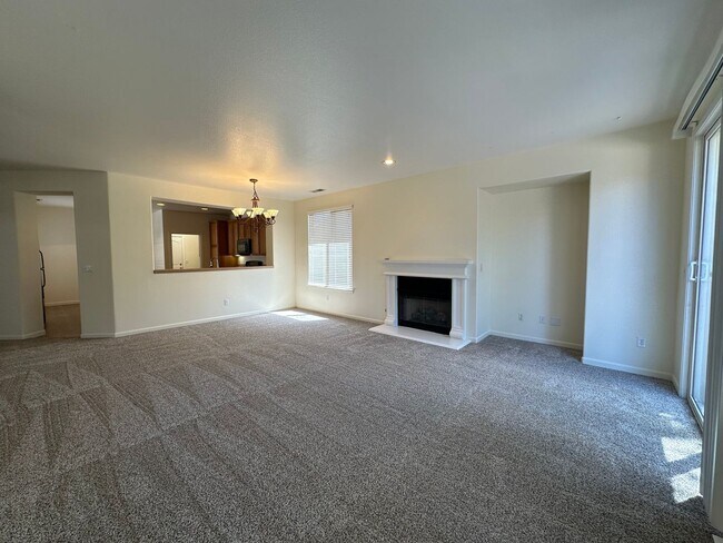 Building Photo - Curti Ranch House