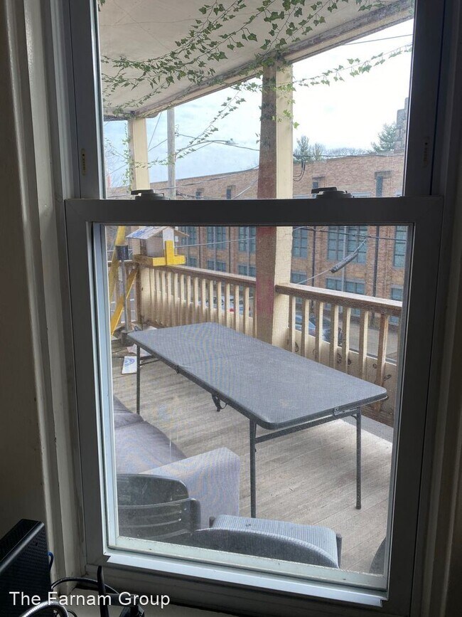 Building Photo - 6 br, 3 bath House - 26 Lynwood Place