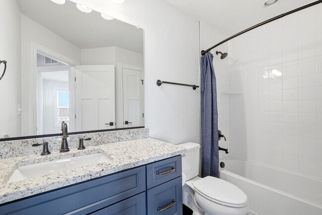 Building Photo - 768 Park Ridge Dr