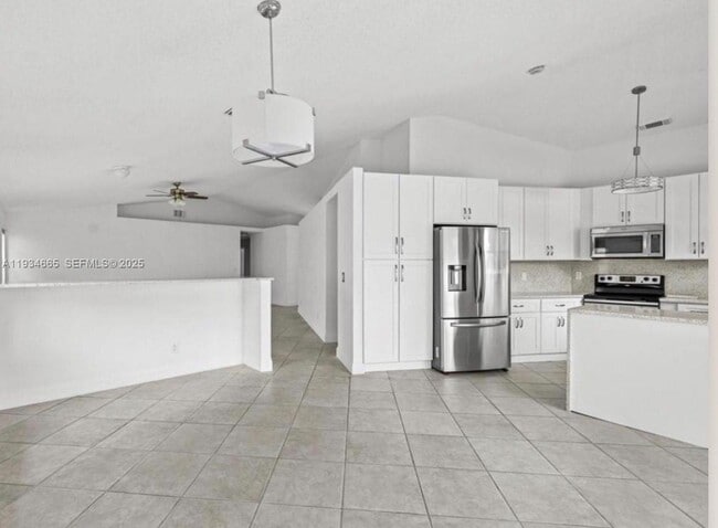 Building Photo - 1975 NW 191st Ave