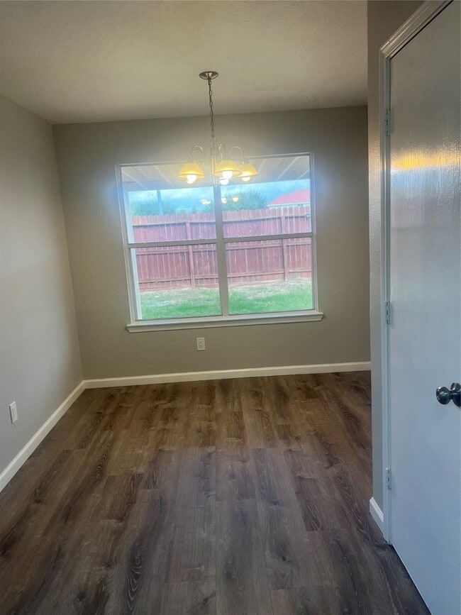 Primary Photo - 5022 Canyon Blanco Dr