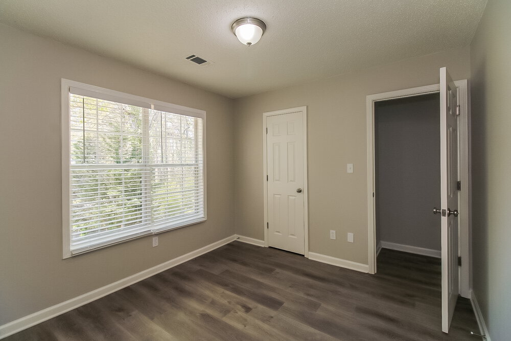 Building Photo - 7047 Cheswick Dr