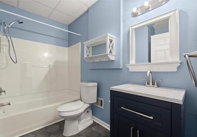 Building Photo - 2193 Oakrill Ct