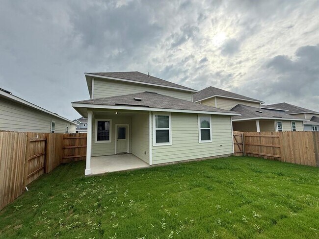 Building Photo - 2707 Totley Rd