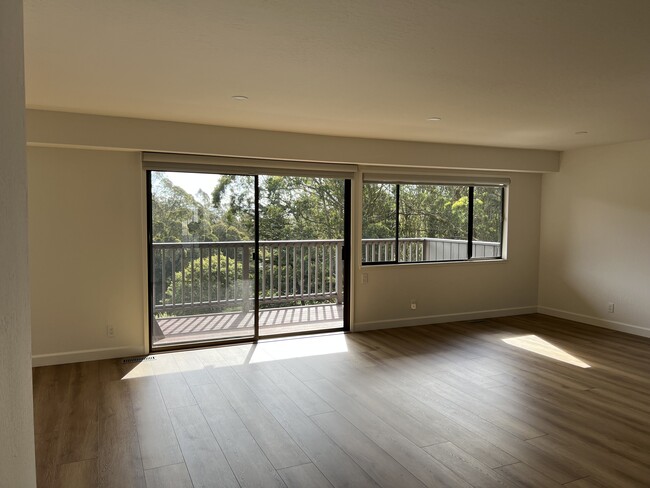 Living Room - Pic 2 - 92 Malta Dr