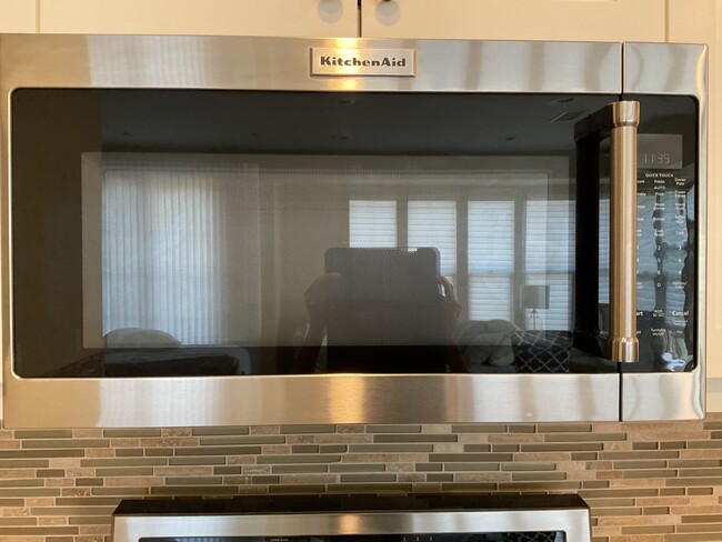 Microwave Hood Combination for The Preparation of Quick Meals - 150 Sanderling Ln