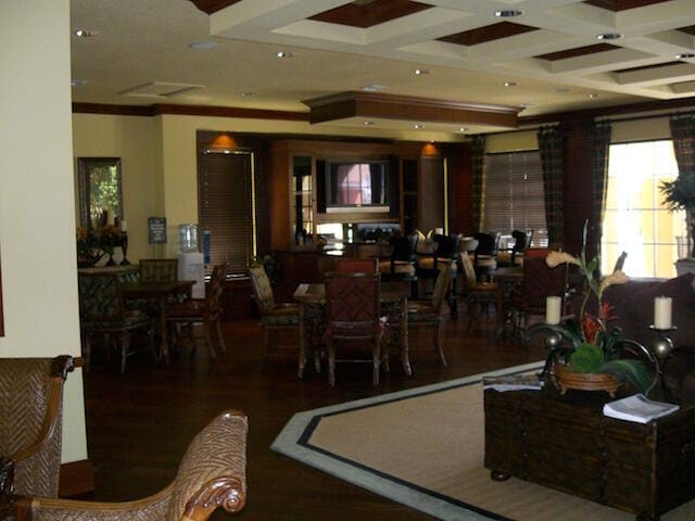 Building Photo - 160 Yacht Club Way