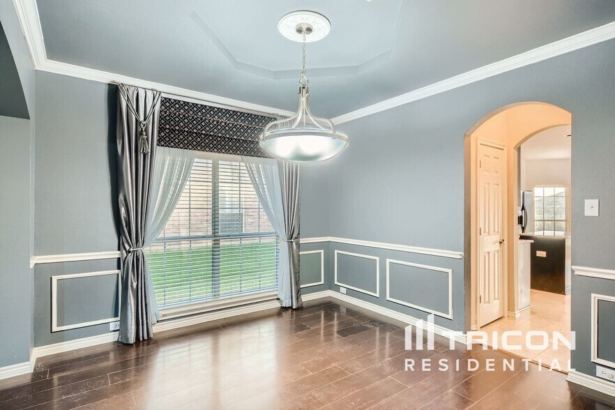 Building Photo - 2112 Pecan Ridge Dr