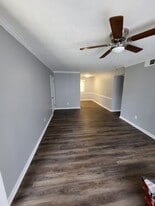 Building Photo - Colonial Arms Apartments