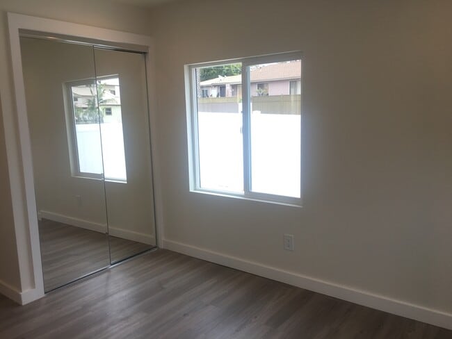 Building Photo - Updated 3 Bedroom Home in Pacific Beach!