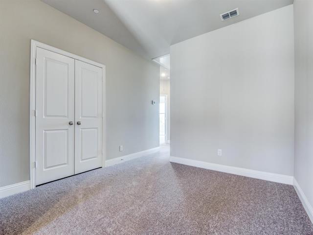 Building Photo - 6234 Rainbow Valley Pl