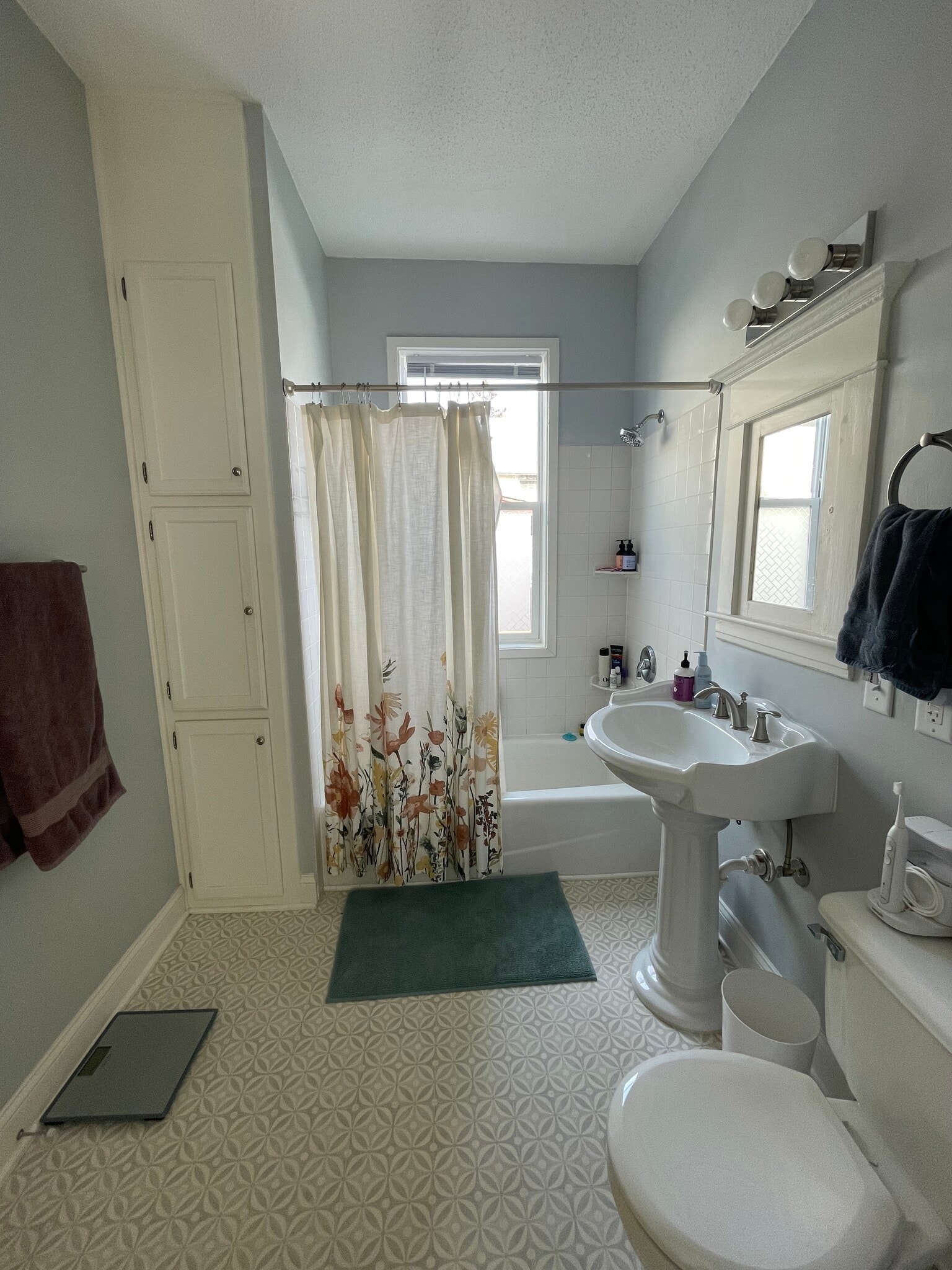 Bathroom - 641 Fillmore St NE