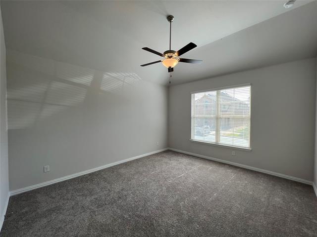 Building Photo - 717 Parkside Dr