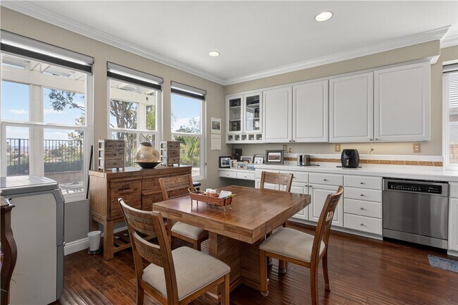 Building Photo - 4459 Putting Green Dr