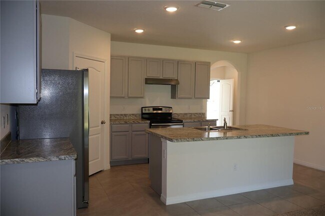 Building Photo - 1235 Iguana Lp