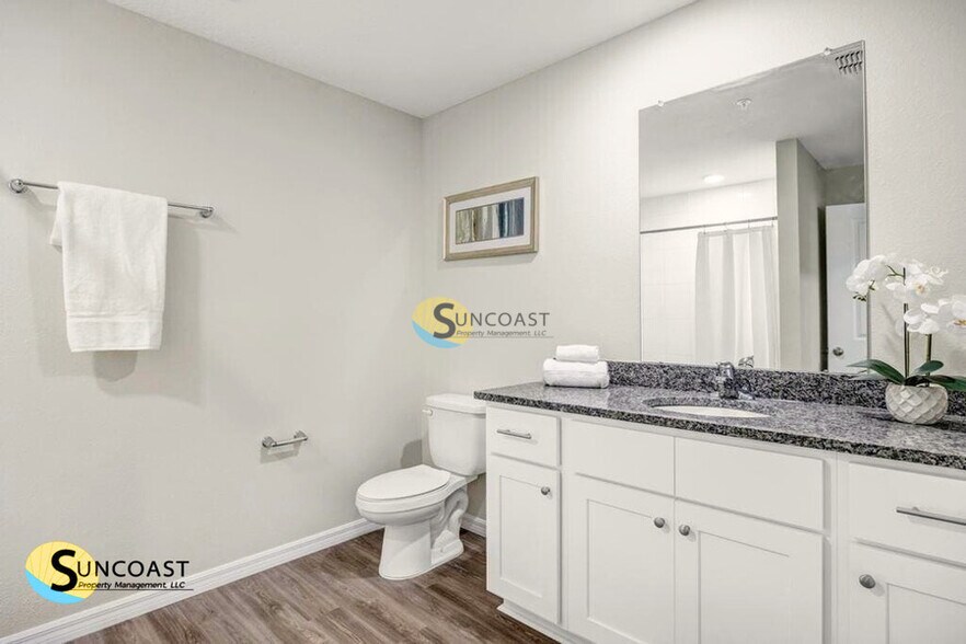 Building Photo - 11486 Oakfield Ct