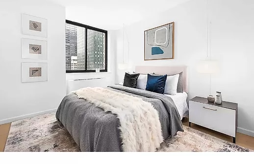 Building Photo - 625 2nd Ave