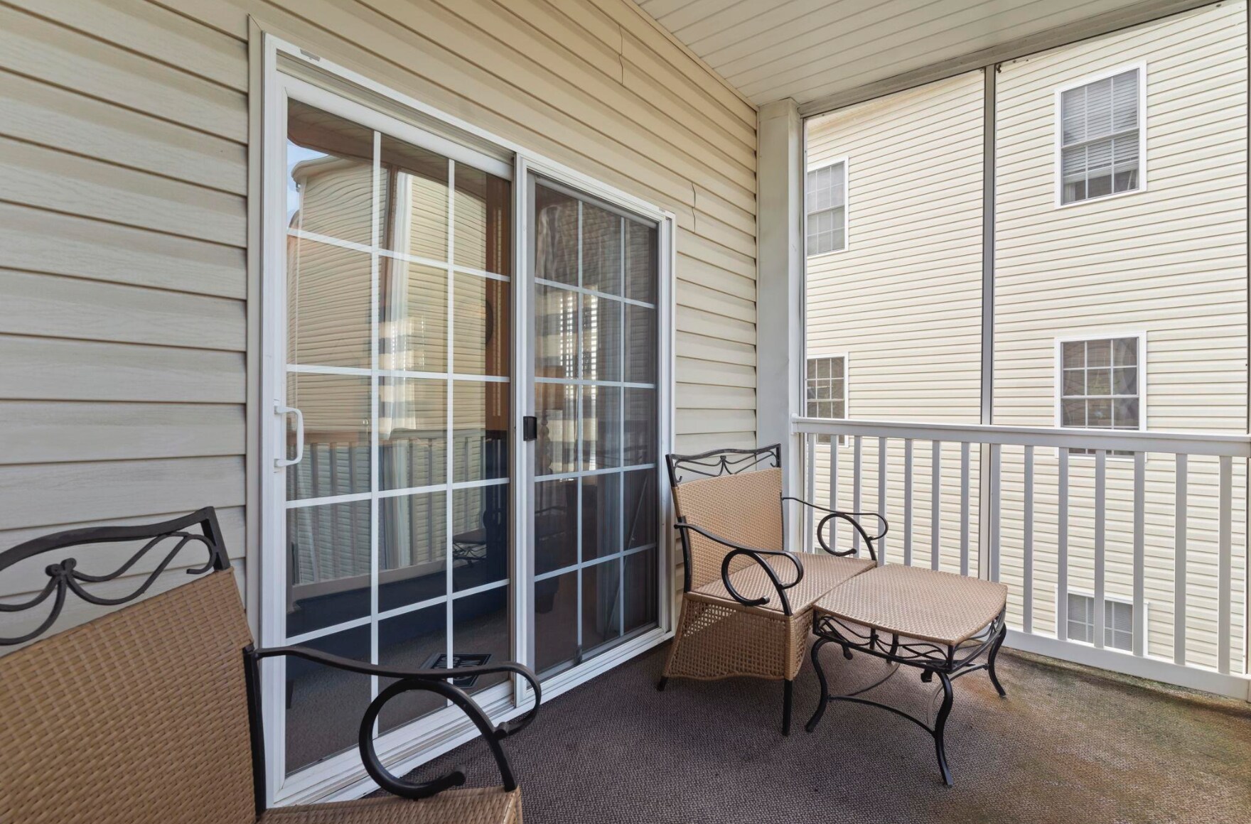 Balcony - 2090 Cross Gate Blvd