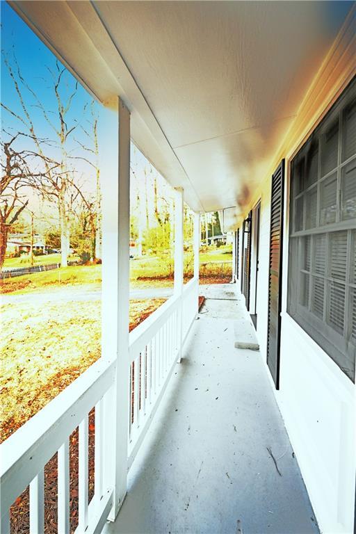 Building Photo - 88 Lucia Dr SE