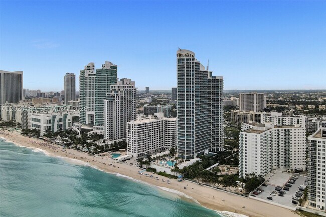 Building Photo - 3101 S Ocean Dr