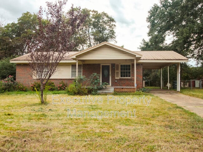 Primary Photo - 2822 Brooklane Dr